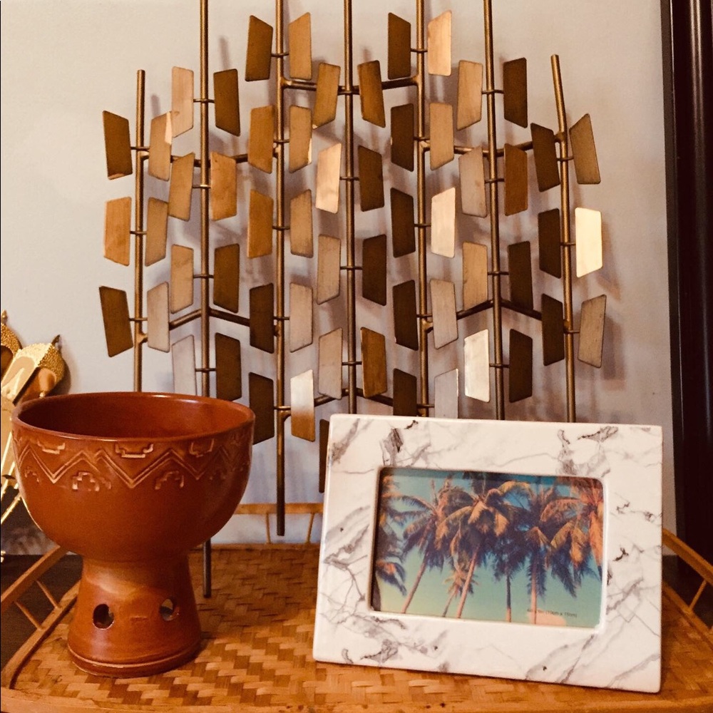 ✨Host Pick!! ✨ Marble Print Picture Frame